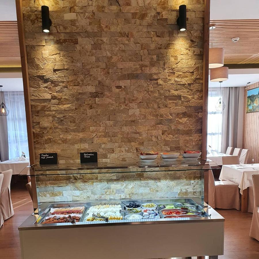 Monte Cervo Bio Hotel & Spa Covasna Extérieur photo